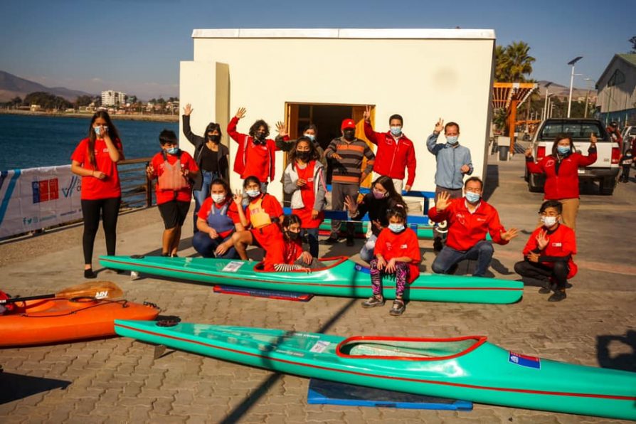 Gobierno entrega aportes a jóvenes talentos del canotaje en Huasco