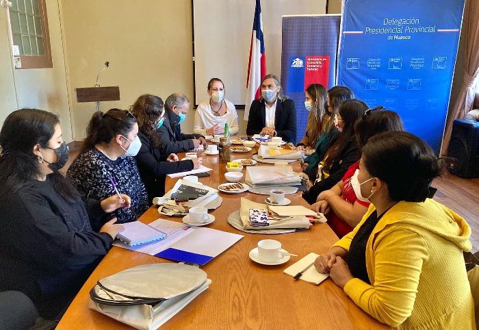 Encuentro con Mujeres Emprendedoras en Vallenar