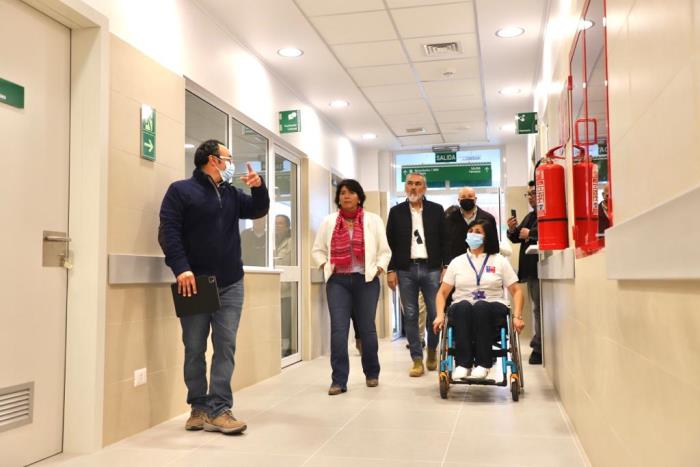 Autoridades visitaron las instalaciones del nuevo hospital comunitario de Huasco