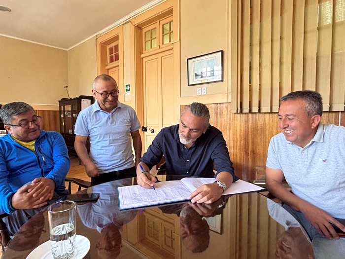 Dirigentes del nuevo proyecto deportivo de Vallenar para el futbol profesional  se reunieron con Delegado Presidencial del Huasco