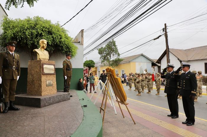 Carabineros de Vallenar conmemoran la muerte del Teniente Merino Correa