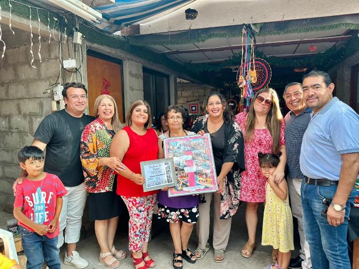 Encuentro con mujeres creadoras