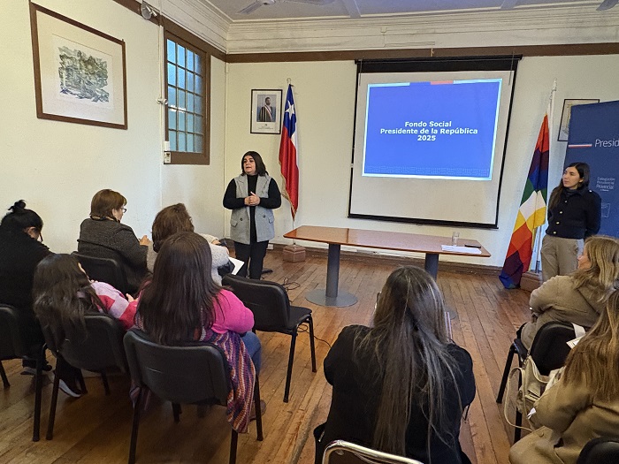 Capacitan a dirigentes sociales en formulacion de proyectos