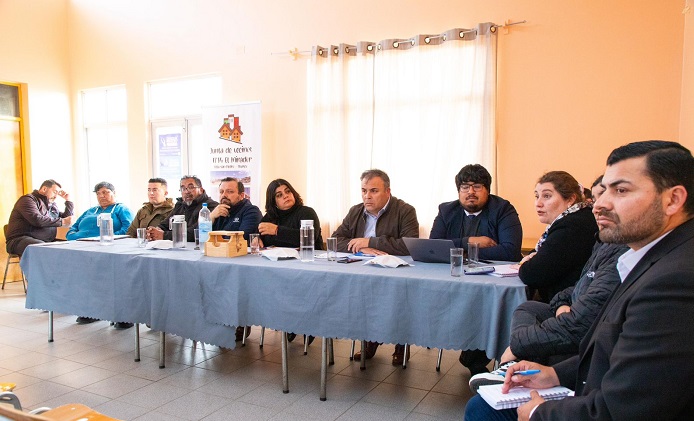 Comunidad de Villa San Pedro dialoga con autoridades sobre seguridad pública.
