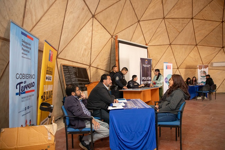 Gobierno en Terreno llega a la Caleta Chañaral de Aceituno
